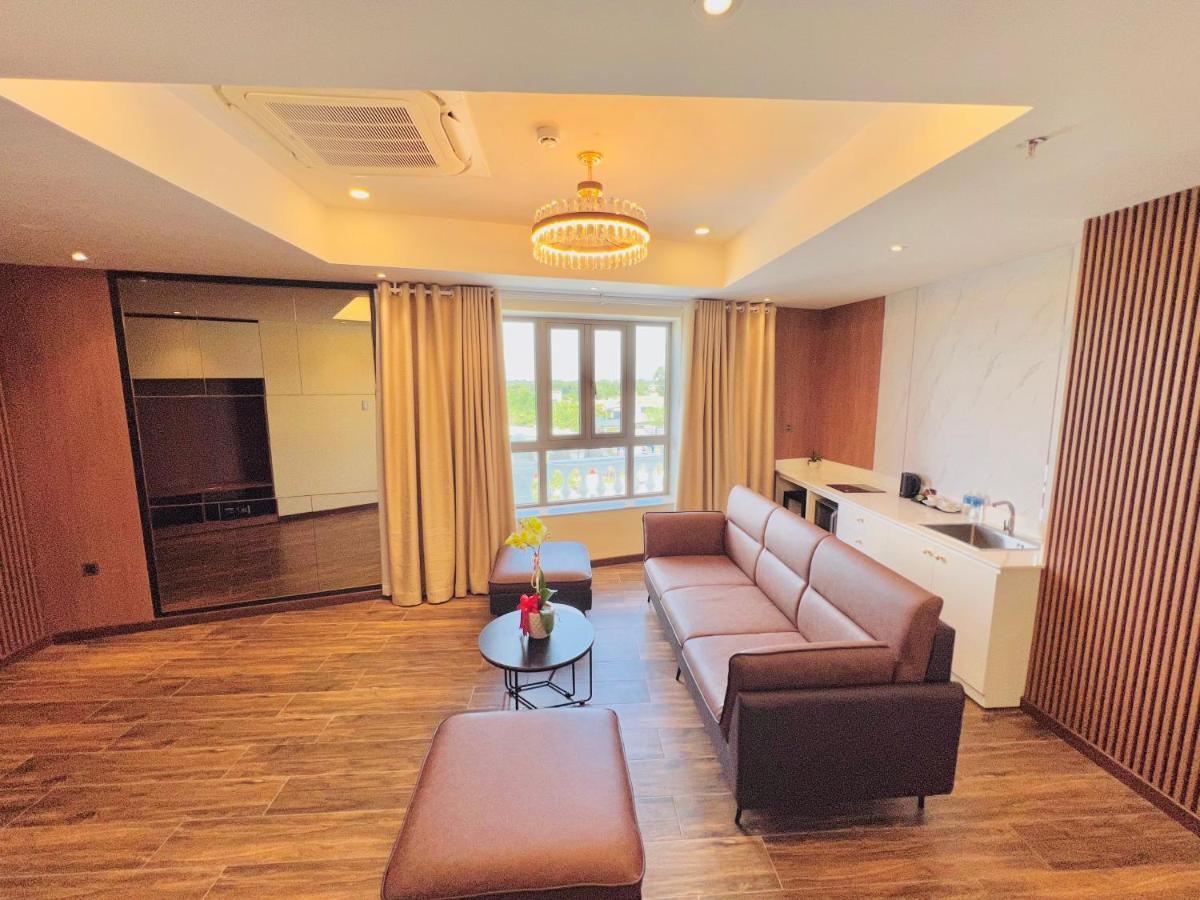 Mai Vy Hotel Tây Ninh Екстериор снимка